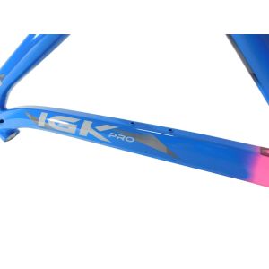 KIT 29 ALUM 17 347MM FEM BIC PINKAZ CL IGK PRO